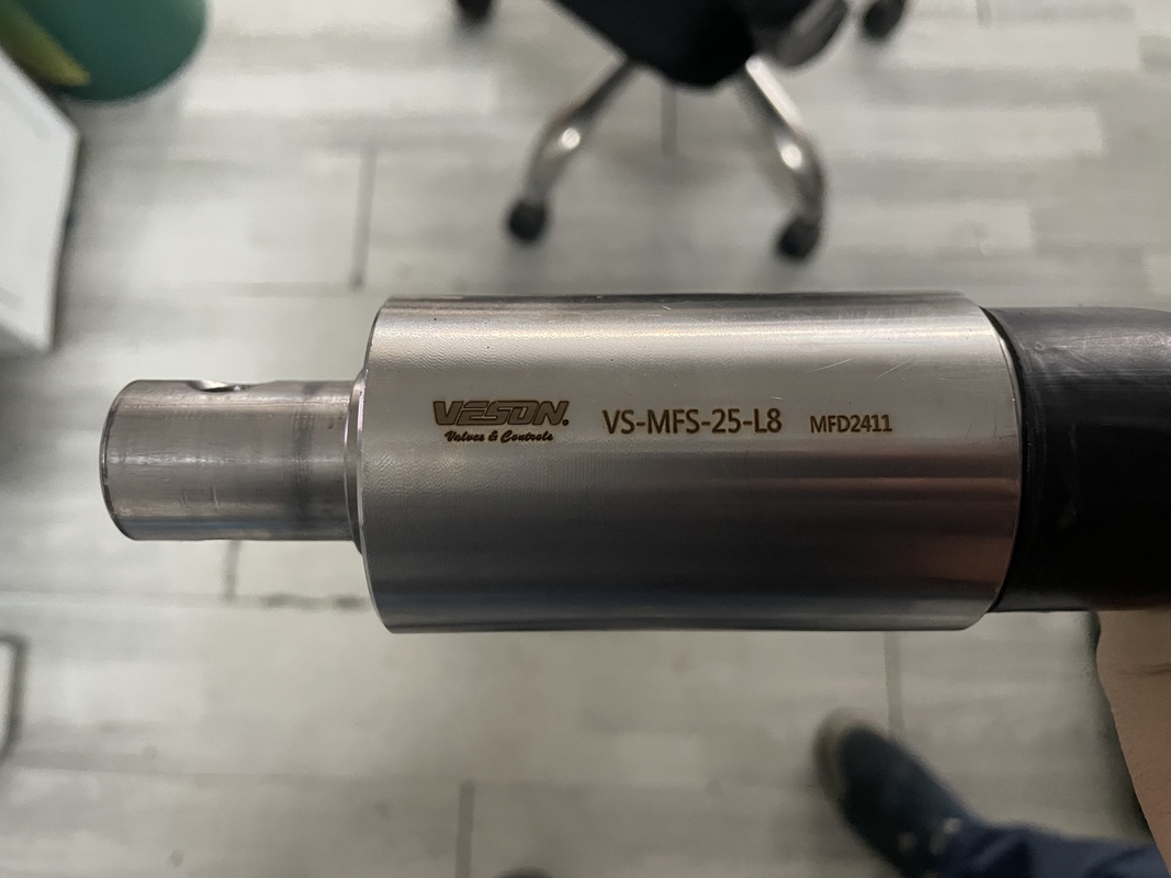 柔らかいシャフトと柔らかい駆動シャフト 遠隔メカニカルバルブアクチュエーション プレロードダンプバルブ 316L近接スイッチ